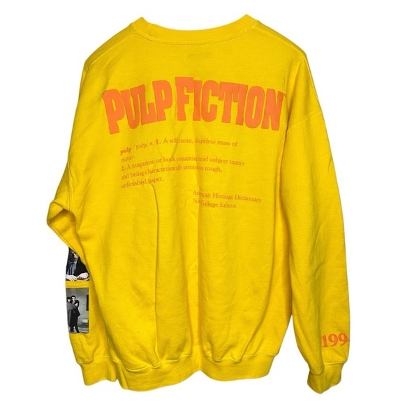 Pulp Fiction 90’s Movie Themed Pullover Yellow Sweatshirt Men’s Size Large - Picture 5 of 7